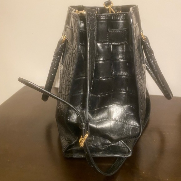 Michael Kors purse - Picture 2 of 4